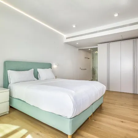 Vivi Homes - Nova Pool, Jacuzzi, Terrace & Sea View Fuengirola
