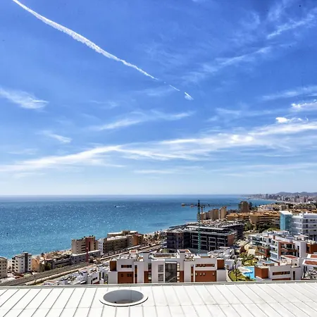 Vivi Homes - Nova Pool, Jacuzzi, Terrace & Sea View